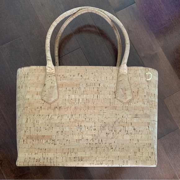 Dagne Dover 13” Cork Summer Work to Beach Tote Organized - Picture 2 of 6